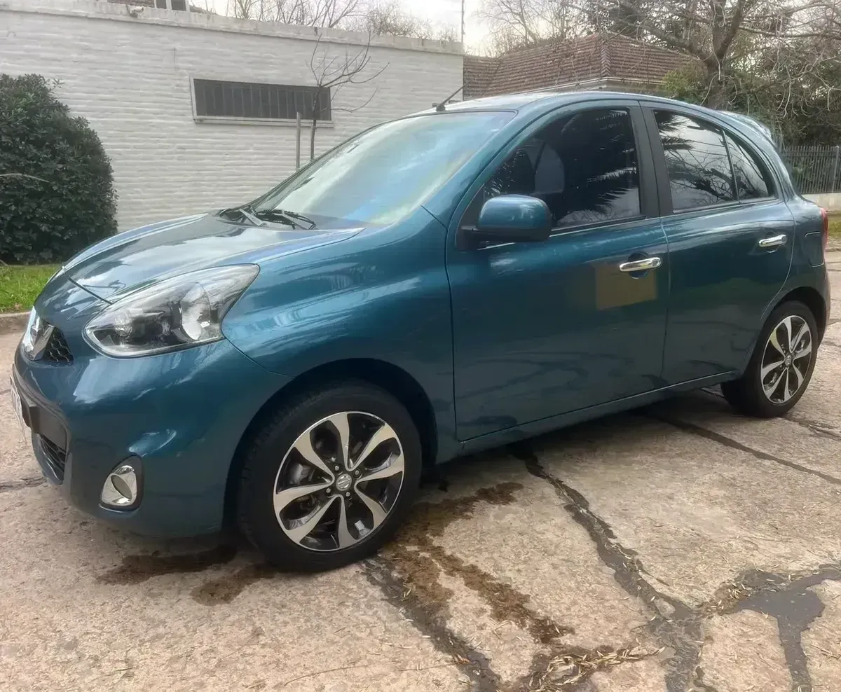 Nissan March 1.6 Advance Media Tech 107cv