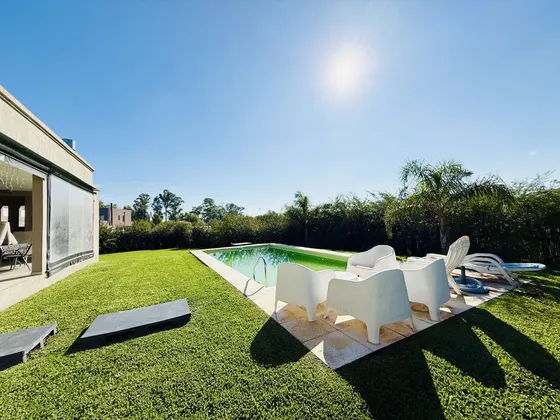 Casa En Venta En Santa Elena - Pilar Del Este 
