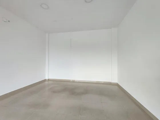 Local En Arriendo En Kilometro Ocho. Cod A13412