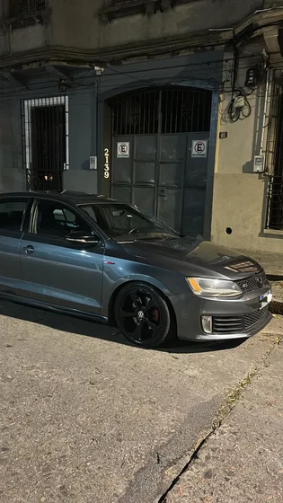 Volkswagen Vento 2.0 Tsi Gli