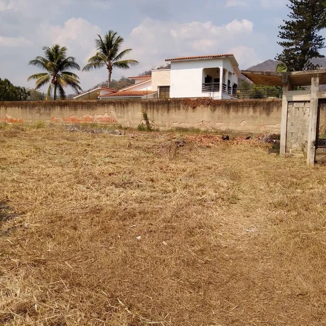 Mh Terreno En Venta Unifamiliar Colinas De Guataparo Calle Cerrada Vigilancia