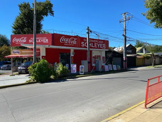 Local Comercial De Esquina - Alta Circulación, Chillán.