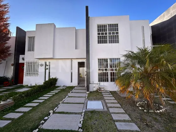 Casa En Venta En Privada Continental, Soledad, Slp.
