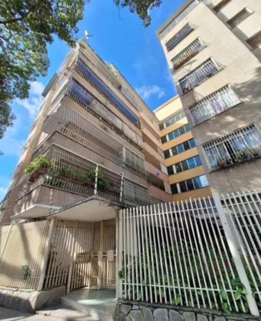 Venta Tradicional Ph Con 166mts2. Terraza Con Vista Panoramica Al Avila, De Contado 83.000$ Y Con Financiamiento 86.000$.  Ma. Fda. Varela