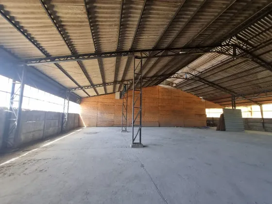 Arriendo Bodega Con Frente Ruta 5 En Entrada De Los Ángeles