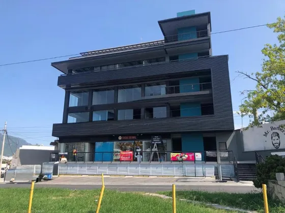 Local Comercial En Renta En Colonia Torres Brisas, Monterrey, Nuevo León