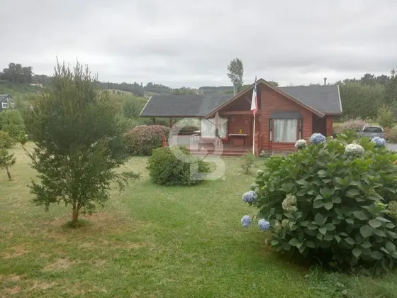 Casa Sureña En Lago Ranco: Playa, Muelle Y Privacidad