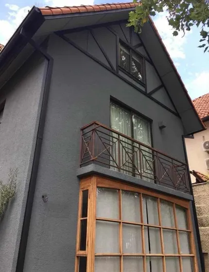 Moderna Casa 3 Pisos 5dorm 5ba 1est San Miguel Las Condes