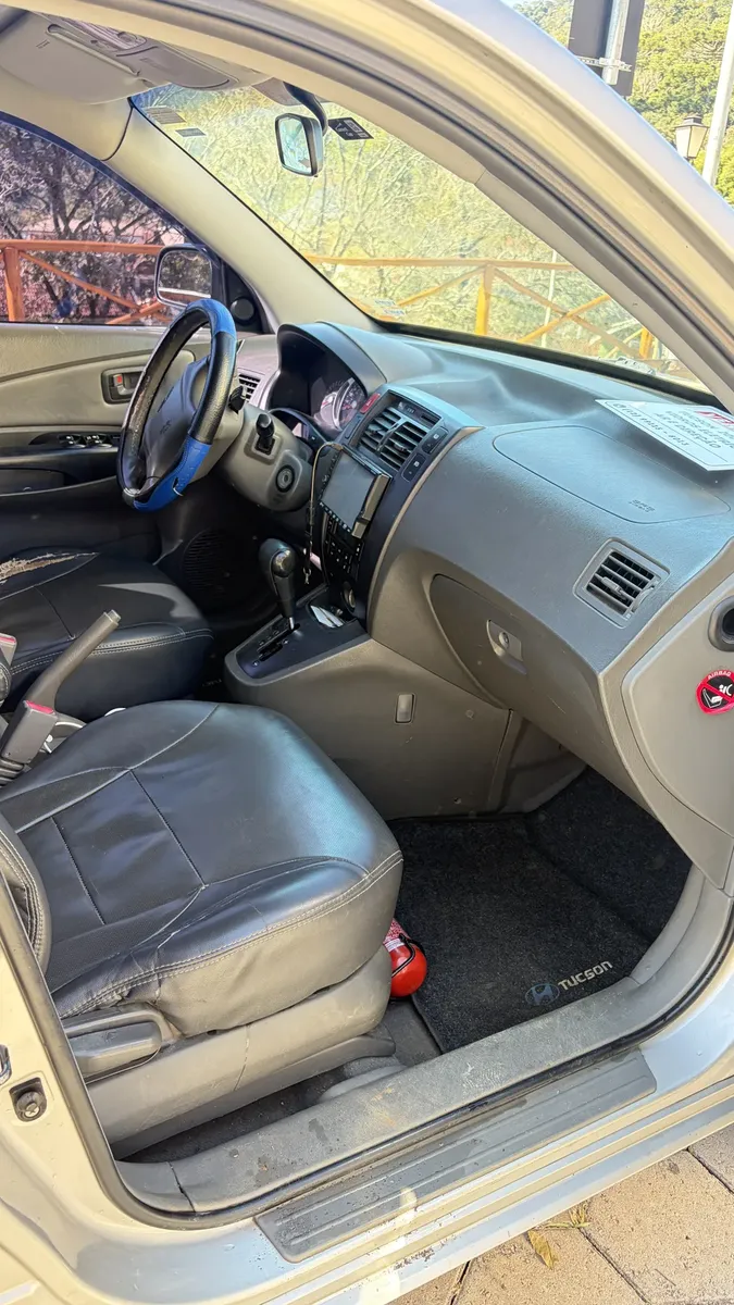 Hyundai Tucson 2006 2.0 Gl 4x2 Aut. 5p — foto 10