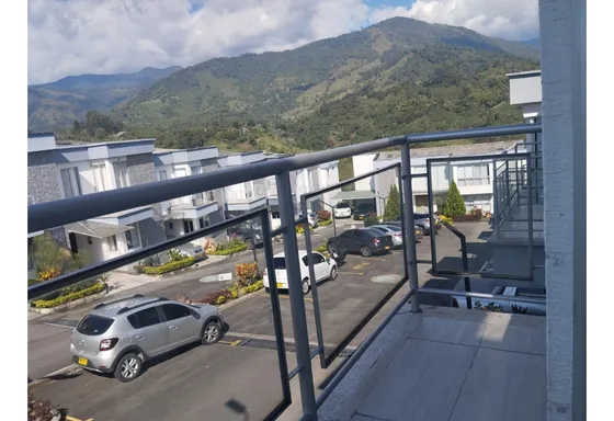 Casa En Venta Sector Norte Avenida Centenario 