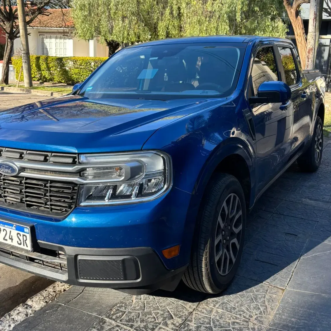 Ford Maverick 2.5 Fhev Lariat Hibrida Ecvt 4X2
