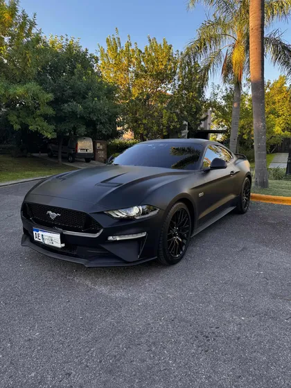 Ford Mustang 5.0 Gt 421cv