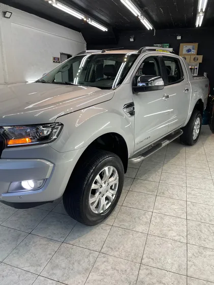 Ford Ranger 3.2 Cd 4x4 Limited Tdci 200cv