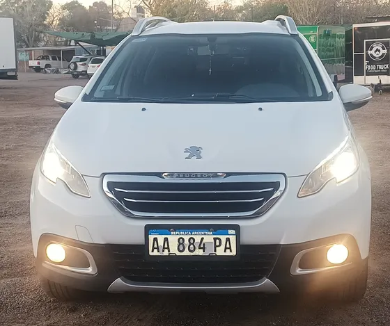 Peugeot 2008 1.6 Allure
