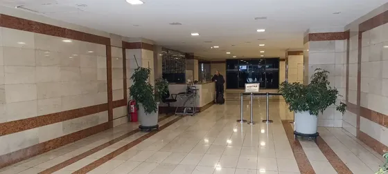 Arriendo Oficina Un Privado Mas Recepción Vitacura