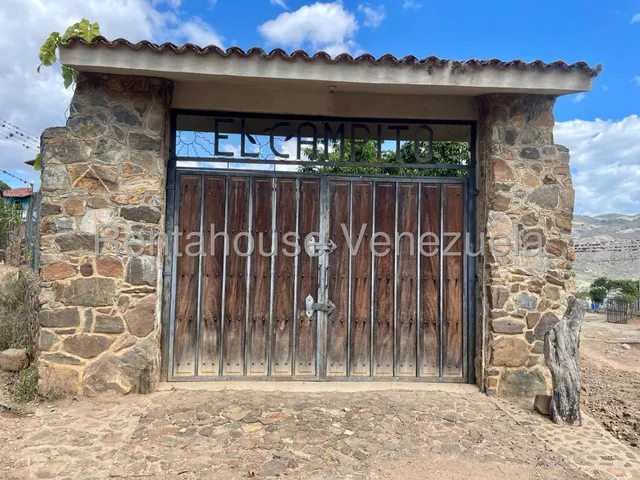 Rosa Rodríguez Vende Casa En Cubiro, Estado Lara 25-16446