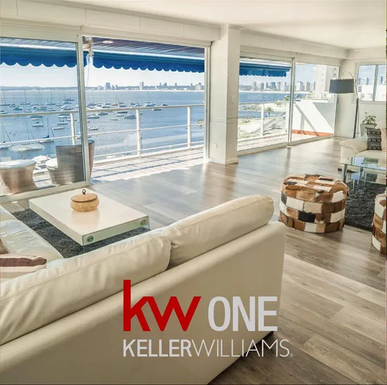 Venta!! Apartamento En Peninsula Con Vista Al Puerto
