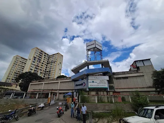 Caricuao  Local Comercial Ideal Para Cualquier Negocio