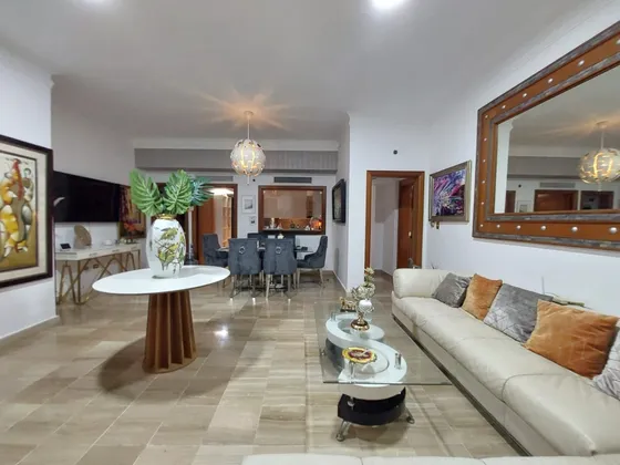 Apartamento En Venta En Malecón Center, Santo Domingo
