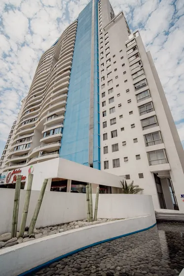Se Vende Depto En Esclusivo Edif. Terranova