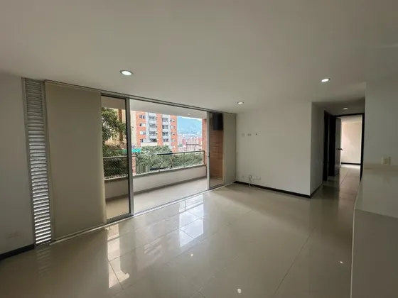  Apartamento En Arriendo En Sabaneta Sector El Carmelo (26941).