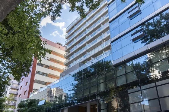 Alquiler Oficina 100mts - Libertador Y Olazabal - Edif Starbucks C/ Cochera