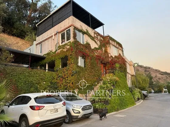 Espectacular Casa Con Vista Privilegiada En Ciudad...