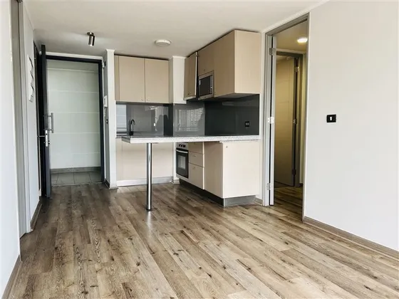 Morande 924. Santiago. Arriendo 2dormitorios 2 Baños