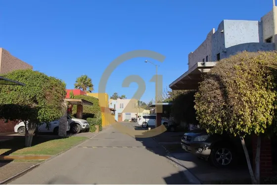 Se Vende Casa En Condominio