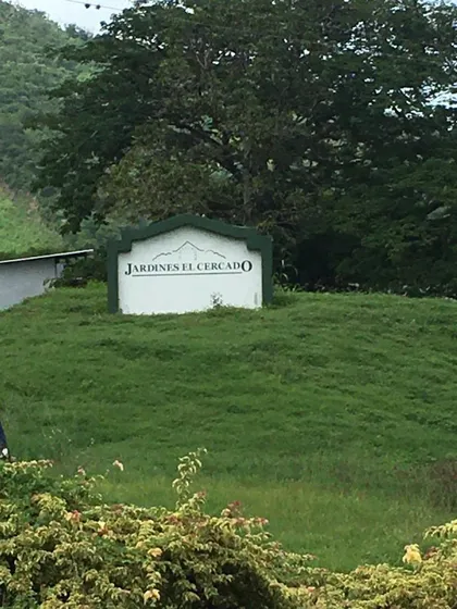 Vendo Parcela De Dos Puestos En Los Jardines Del Cercado Guarenas 