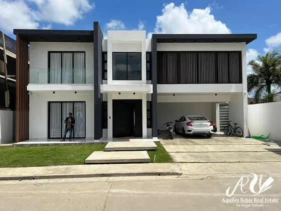 Hermosa Casa En Villa María