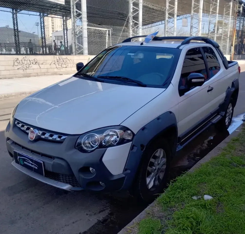 Fiat Strada 1.6 Adventure Cabina Doble