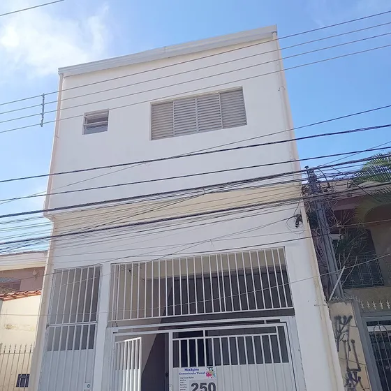 Salão Livre.. Sobre Loja.. .novo.. Comercial