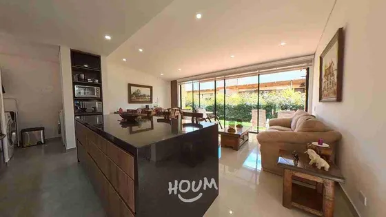 Casa En Paredes. 3 Habitaciones, 110 M², Id: 141017