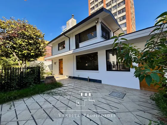 Segura Casa Excelente Ubicacación