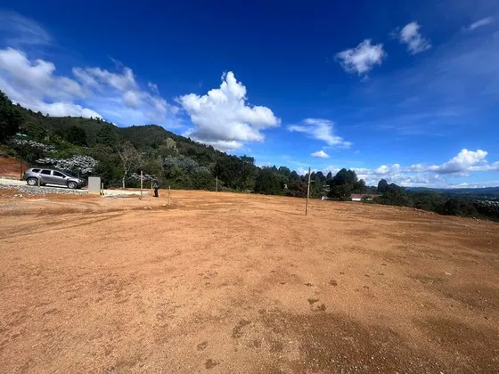 Lote En Venta Ubicado En Guarne Sector Vereda La Clarita (24590).