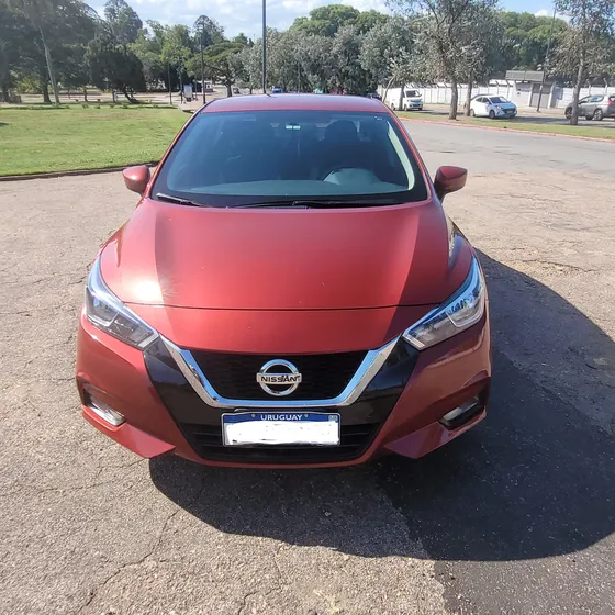 Nissan Versa 1.6 Advance