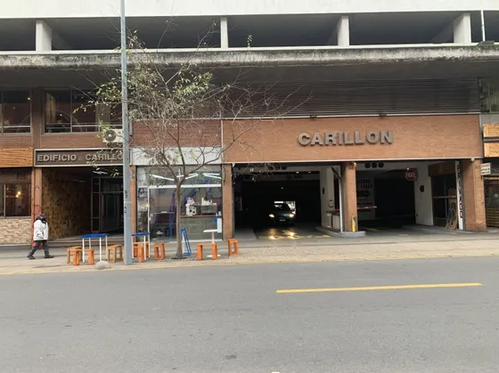 Invierte En El Centro! Estacionamiento En Z. De Alta Demanda