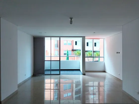 Apartamento En Arriendo En Loma Del Encierro, Poblado