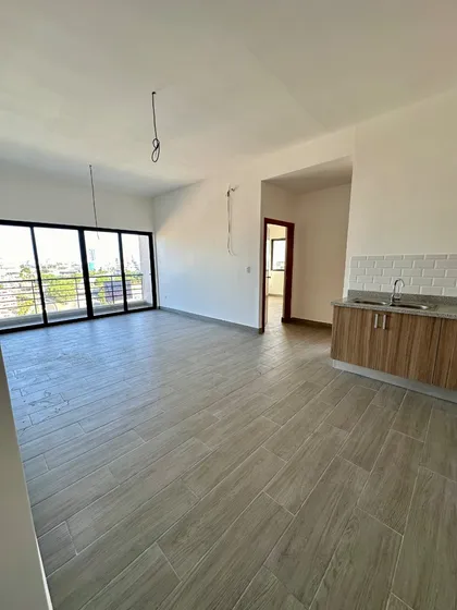 Apartamento De 2 Habitaciones En El Piso 13 
