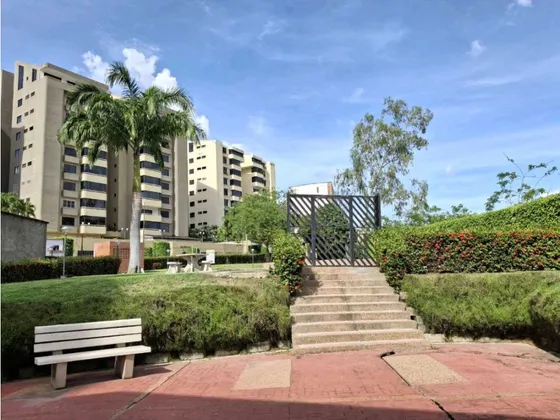 Se Alquila Apartamento 119m2 Guatire 9277
