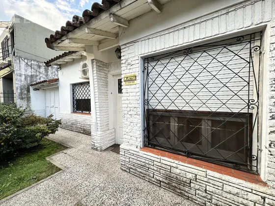 Casa En Venta En Villa Luzuriaga