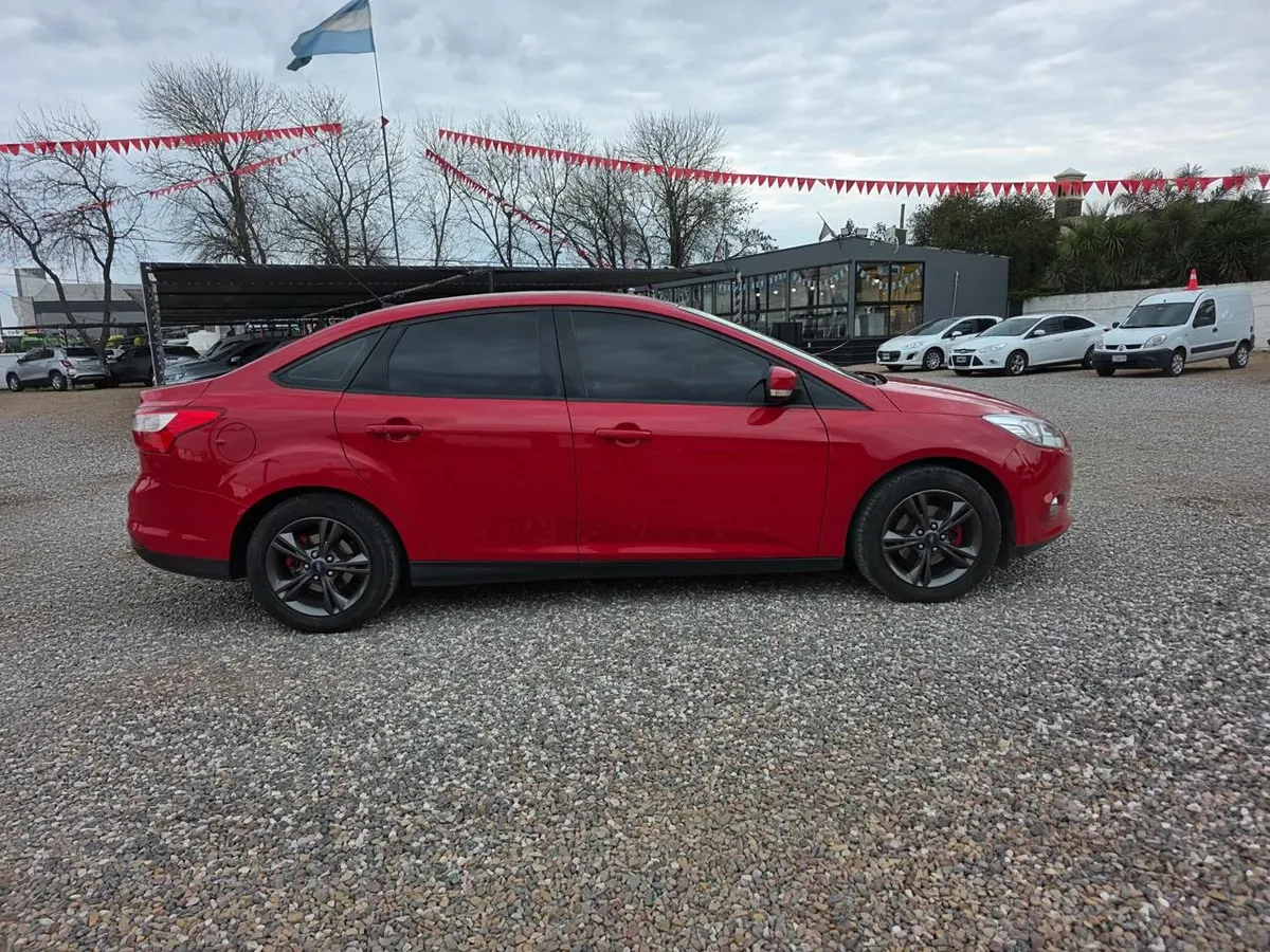 Ford Focus III 2.0 Se Plus Mt556569525864386568