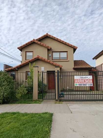 Casa En Arriendo Monteblanco Quilamapu