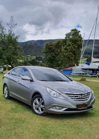 Hyundai Sonata I45 2.4l