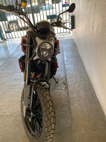 Cf Moto Semi Nueva Adventure Heritage