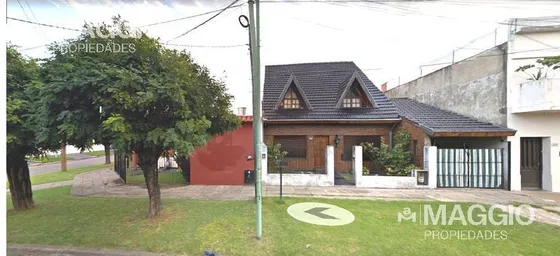 Casa Venta San Antonio De Padua 4 Ambientes