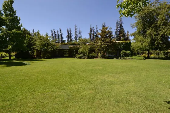 Casa En Venta En Nogales De La Dehesa.