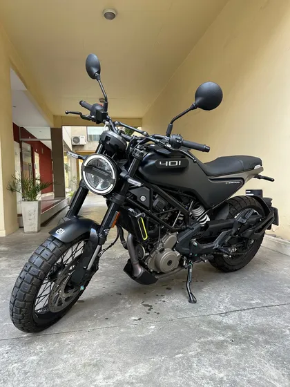 Husqvarna Svartpilen 401