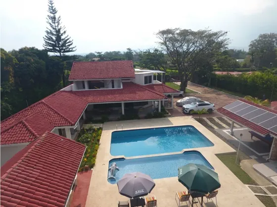 Venta Casa Condominio De 3200mt2 En Filadelfia, Jamundi 8949.